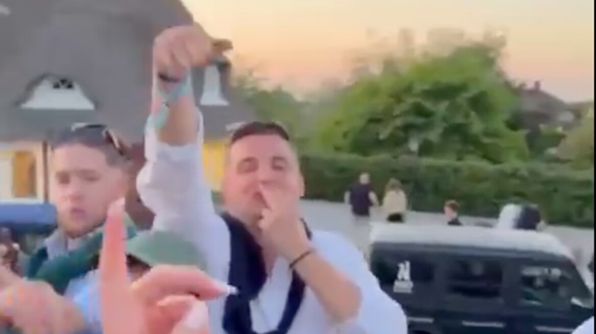 Οργή στη Γερμανία για το βίντεο με τα ναζιστικά τραγούδια σε πάρτι