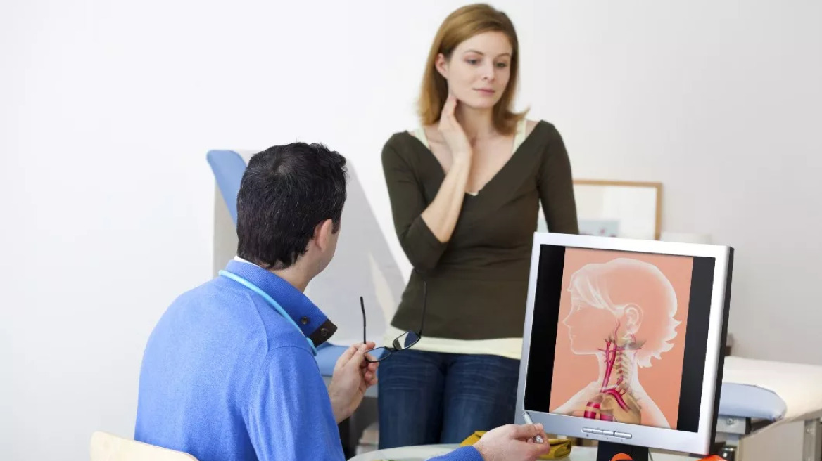 Στένωση καρωτίδας: Πέντε προειδοποιητικά σημάδια που δεν πρέπει να αγνοήσετε – Οι τρόποι αντιμετώπισης