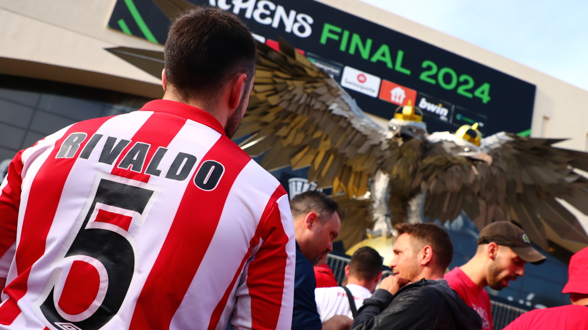 Χιουμοριστικά σχόλια στο Twitter πριν τον τελικό του Conference League Ολυμπιακού-Φιορεντίνα