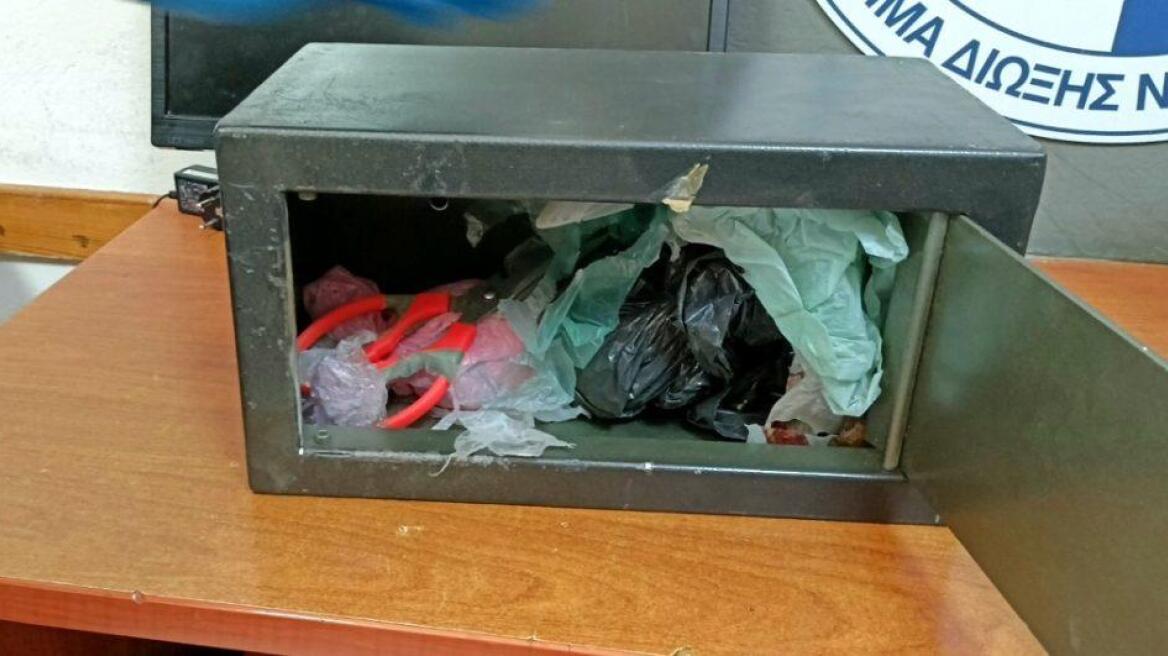 Σε χρηματοκιβώτιο έκρυβε κοκαΐνη αξίας 36.000 ευρώ