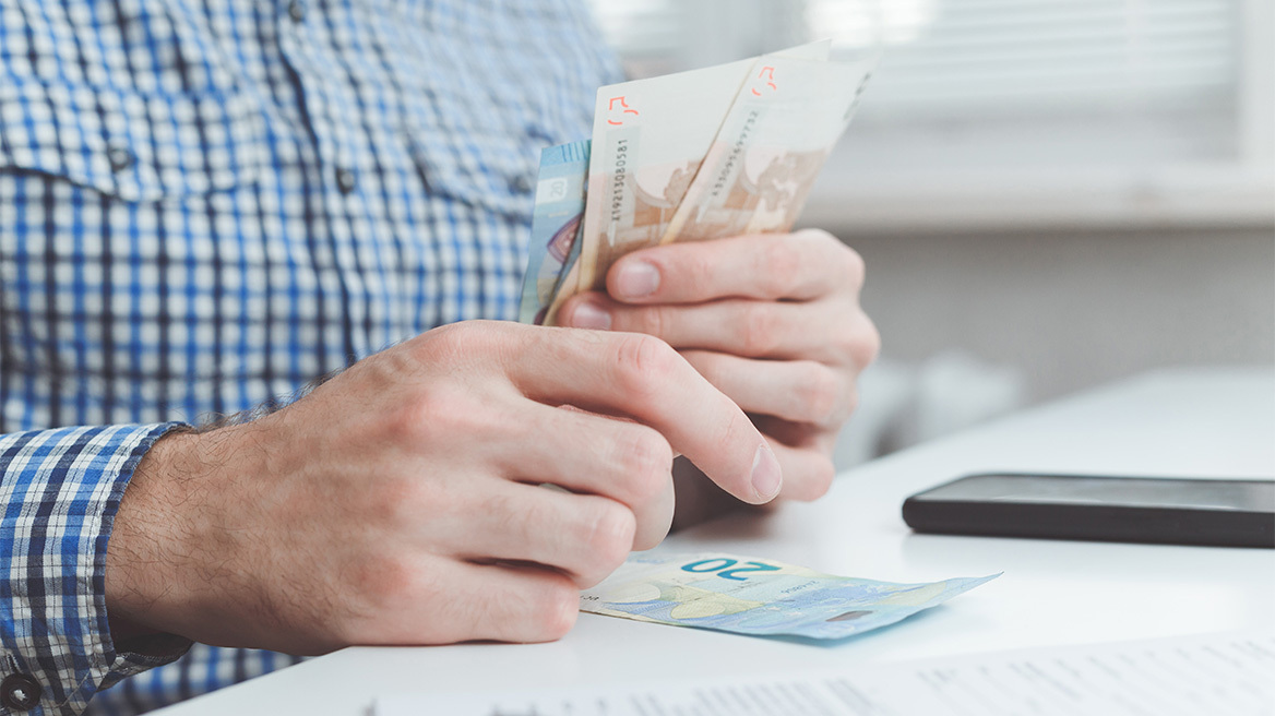 Συντάξεις: Ερχονται αυξήσεις έως 115 ευρώ και αναδρομικά από το 2017