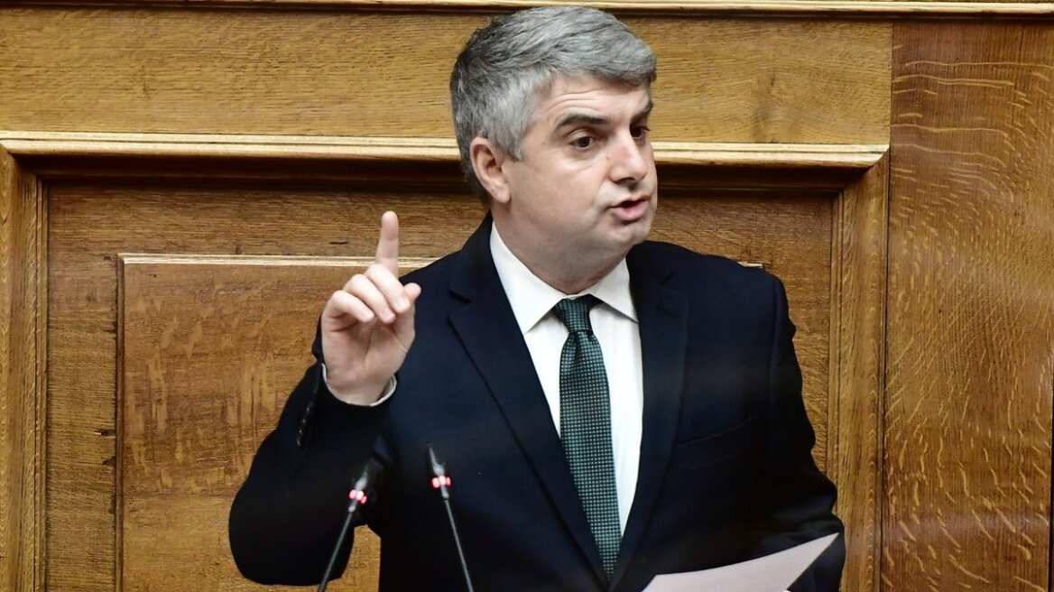 Κωνσταντινόπουλος: Να αναστηθούμε σαν κόμμα - Από τότε που ανέλαβε το πολιτικό κέντρο έχουμε χάσει 10 μονάδες
