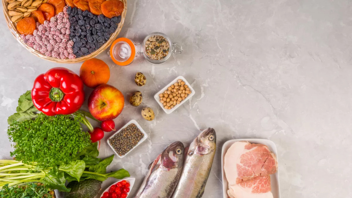 Φλεγμονή: Τι να τρώμε και τι να αποφεύγουμε για την αντιμετώπισή της – Ο διαιτολόγος συμβουλεύει