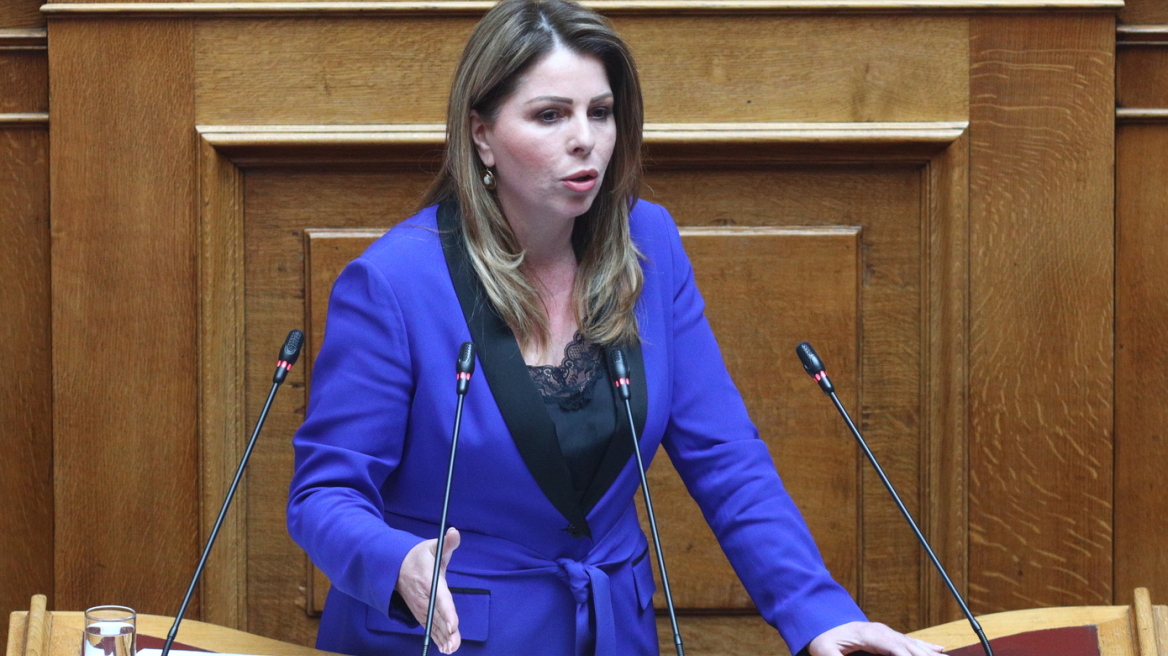 Κατερίνα Παπακώστα:  Κρίσιμο βήμα στον αγώνα μας κατά της ενδοοικογενειακής βίας ο νόμος Φλωρίδη