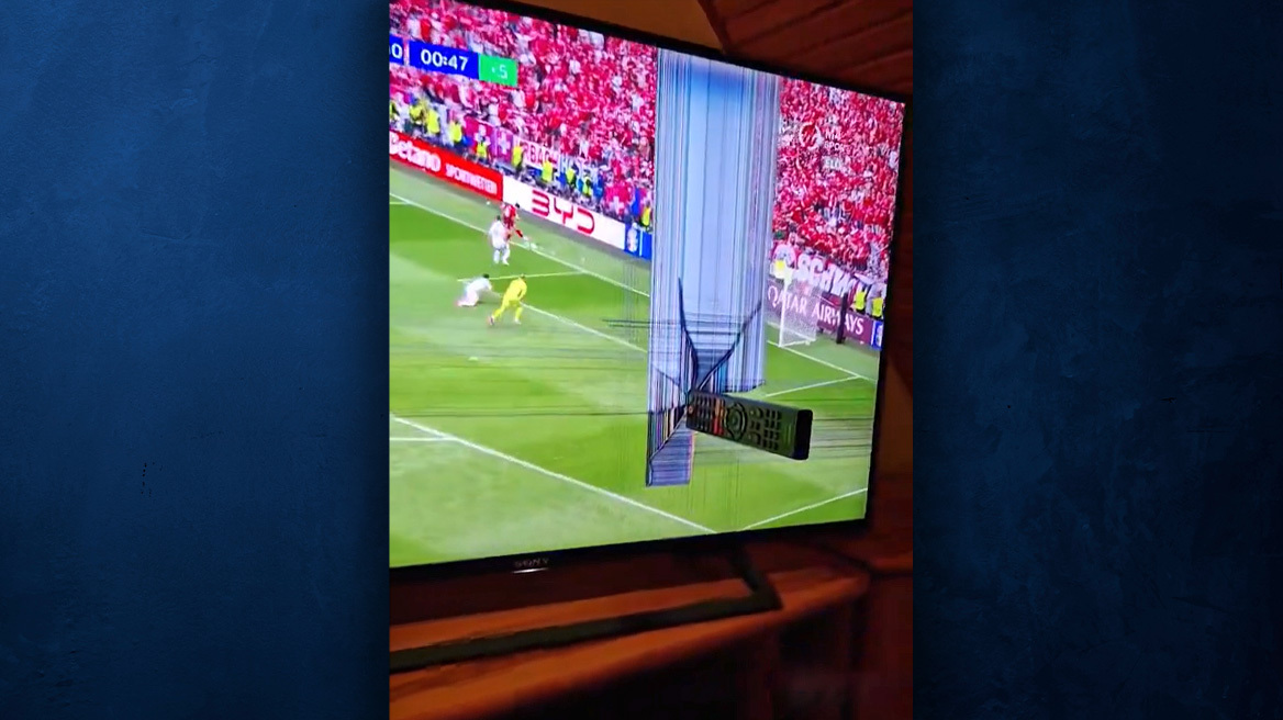 Euro 2024: Κάρφωσε το τηλεκοντρόλ στην τηλεόραση εξαιτίας της ήττας - Δείτε βίντεο