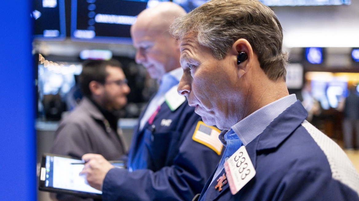 Στα πράσινα η Wall Street – Νέα ρεκόρ για S&P 500 και Nasdaq