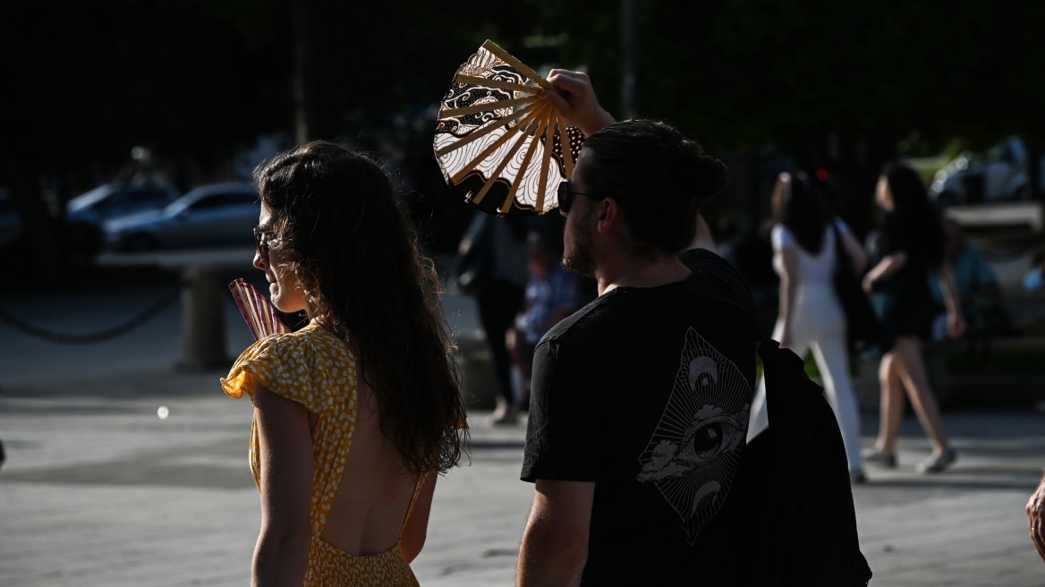 Καιρός - Κολυδάς: Πότε αλλάζει, πόσο θα φτάσει η θερμοκρασία - Πρόγνωση για όλη την εβδομάδα