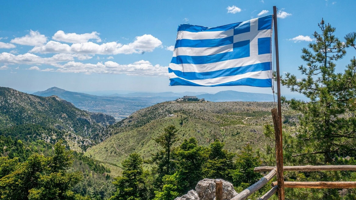 Ο χαμένος παράδεισος: Ανάβαση στην Πάρνηθα από τη χαράδρα της Χούνης