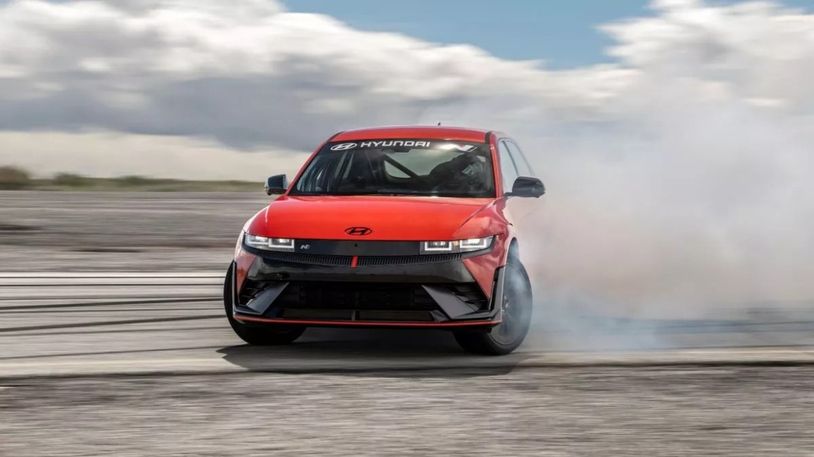 Στα σκαριά η ηλεκτρική BMW Μ