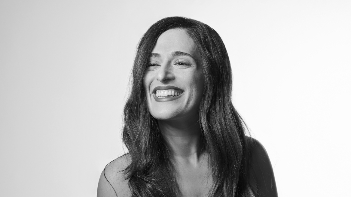 Βερόνικα Δαβάκη στο Marie Claire για Δημήτρη Παπαδημητρίου: «Δεν μας κρατάει ενωμένους μόνο η μουσική»