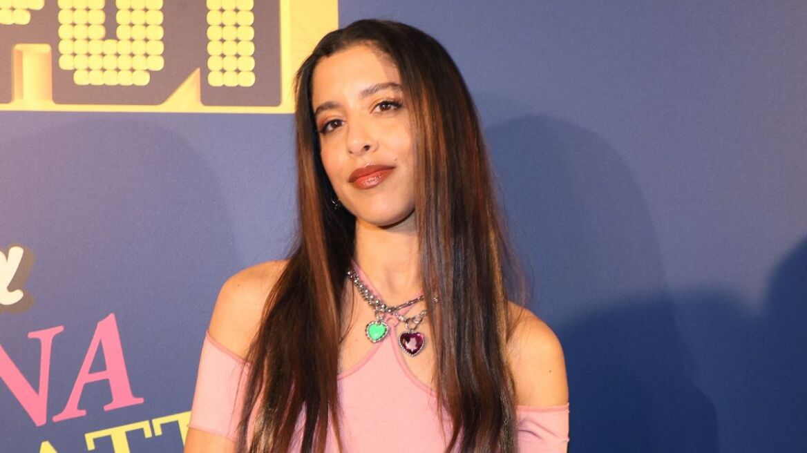 Μαρίνα Σάττι: Έχω δοκιμάσει να γράψω τραγούδι με ChatGPT, αλλά είμαι ακόμα της παλιάς σχολής