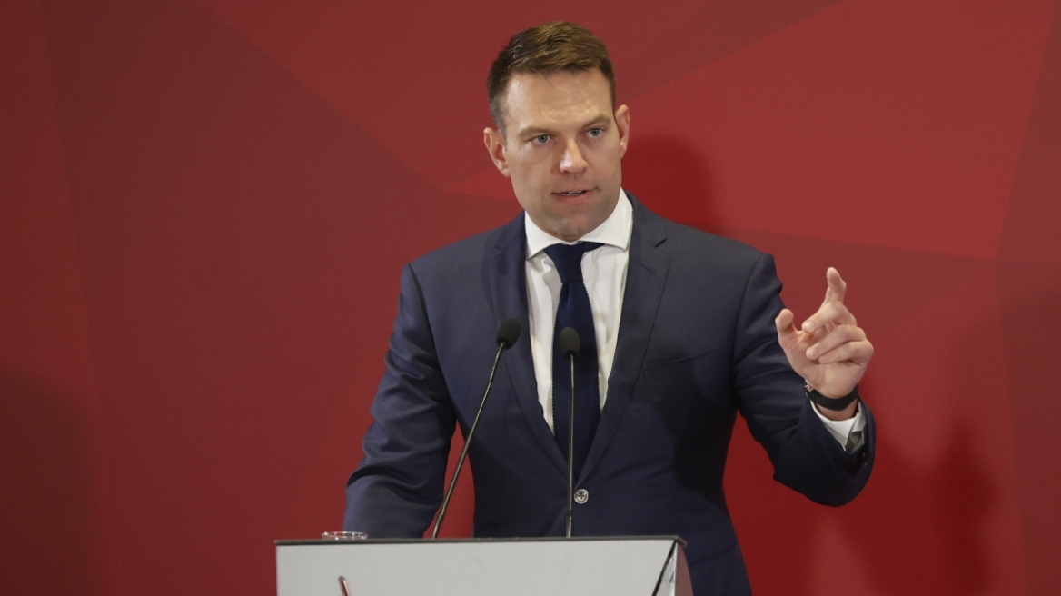 Κασσελάκης: Ο Μητσοτάκης δίνει ένα bank pass στο ιδιωτικό μετοχικό σχήμα της τράπεζας Αττικής
