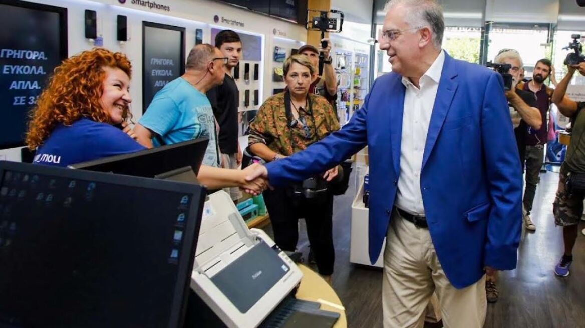 Θεοδωρικάκος: Ο ενημερωμένος καταναλωτής έχει δύναμη - Οι παραπλανητικές εκπτώσεις δεν μπορούν να γίνουν αποδεκτές