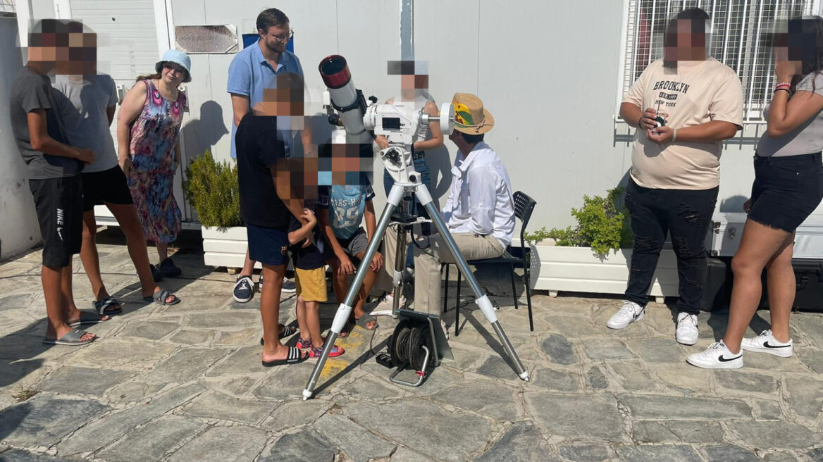Μαθητές από την Ελευσίνα και μικροί Ουκρανοί πρόσφυγες παρατήρησαν μαζί το πιο λαμπρό αστέρι