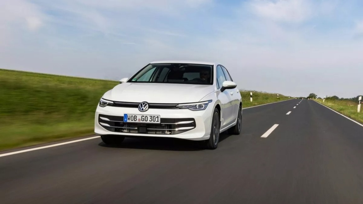 Στην Ελλάδα το νέο VW Golf - Πόσο κοστίζει;