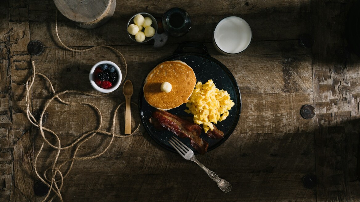 Scrambled pancakes: Η συνταγή που έχει διχάσει το Tik Tok