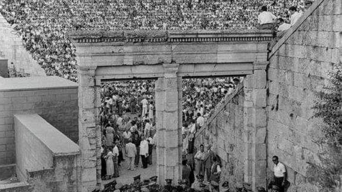 Επίδαυρος: Η παράσταση του 1956 με την Άννα Συνοδινού που άφησε εποχή
