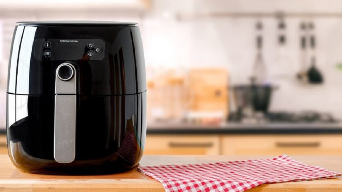 Φριτέζα αέρος: τα μεγαλύτερα λάθη στη χρήση της και πώς να τα αποφύγετε