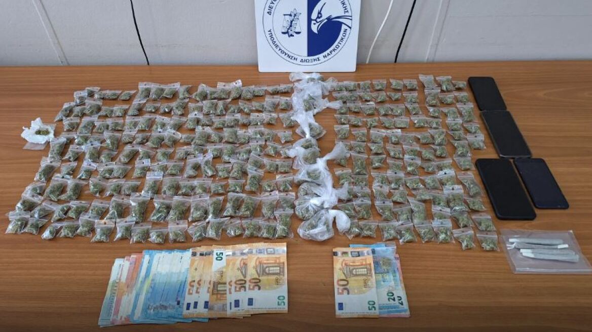 Συνελήφθησαν 3 μέλη συμμορίας που διακινούσε ακατέργαστη κάνναβη στην Αθήνα