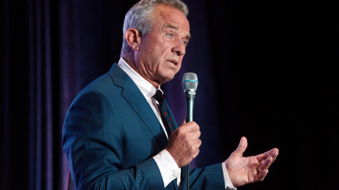 Ο Ρόμπερτ Κένεντι παραδέχτηκε ότι αυτός είχε πετάξει μια νεκρή αρκούδα στο Σέντραλ Παρκ