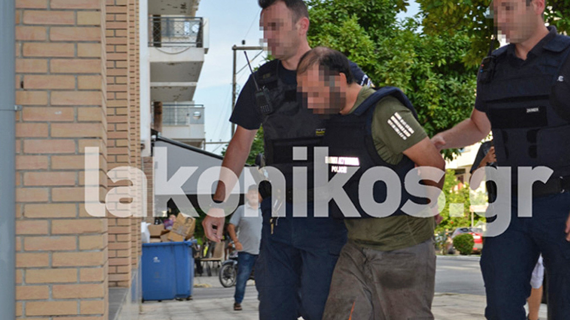 Σπάρτη: Γιούχαραν τον πατέρα που κατηγορείται ότι βίαζε την 9χρονη κόρη του - Δείτε βίντεο