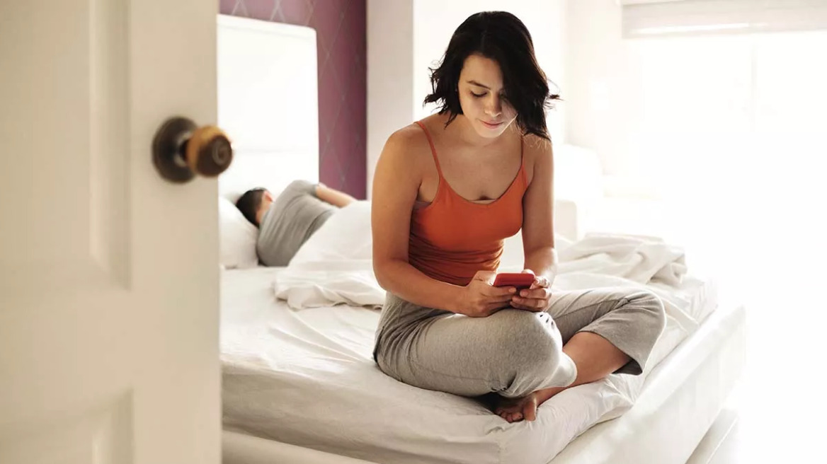 10 λόγοι που μια γυναίκα απατά τον σύντροφό της