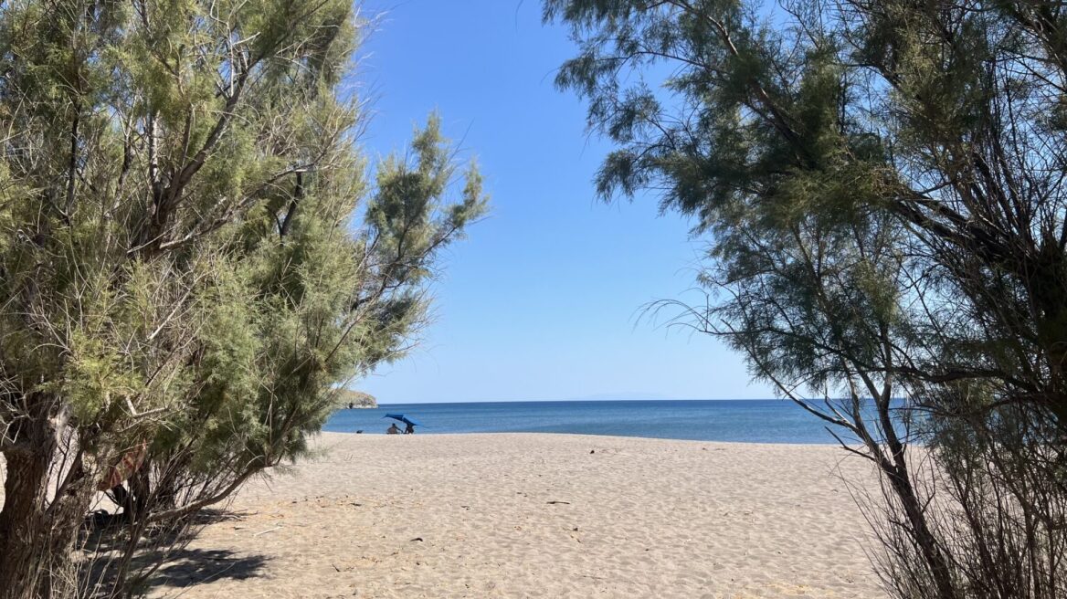  Χρούσος: H εξωτική παραλία της Δυτικής Λέσβου