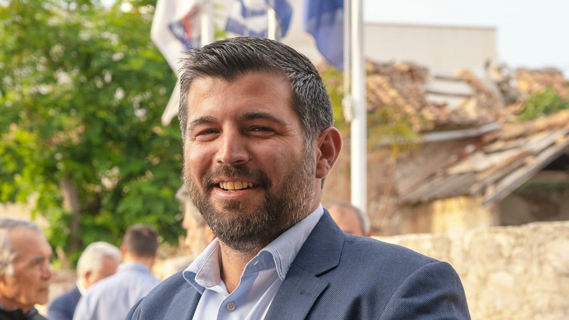 Ο Μπουλέκος των «87» σχολιάζει: Οι δυνάμεις της δεξιάς, όπως η Ακρίτα και ο Αντώναρος, στηρίζουν φανατικά τον Κασσελάκη