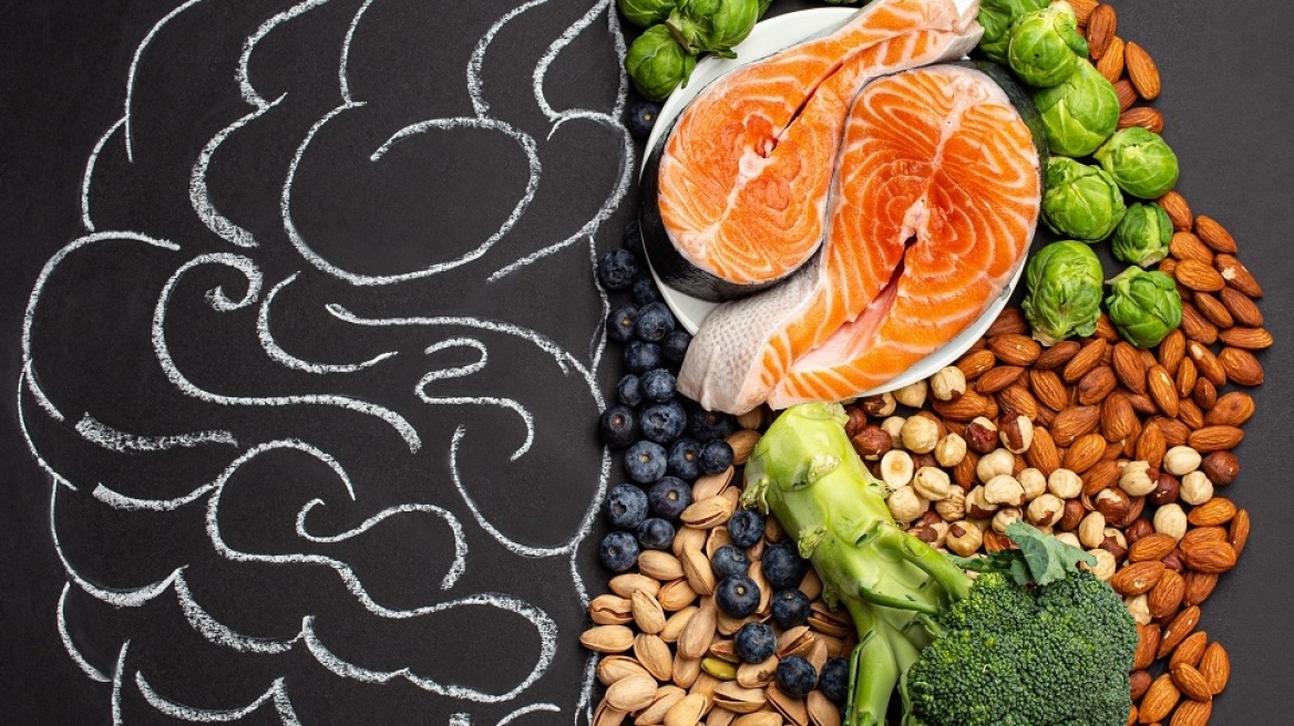 Οι τροφές που τρέφουν το μυαλό, σύμφωνα με το Harvard