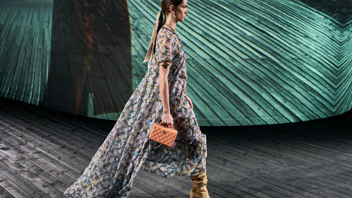 Σουέτ μπότες: Δέκα ζευγάρια ιδανικά για τo φθινόπωρο