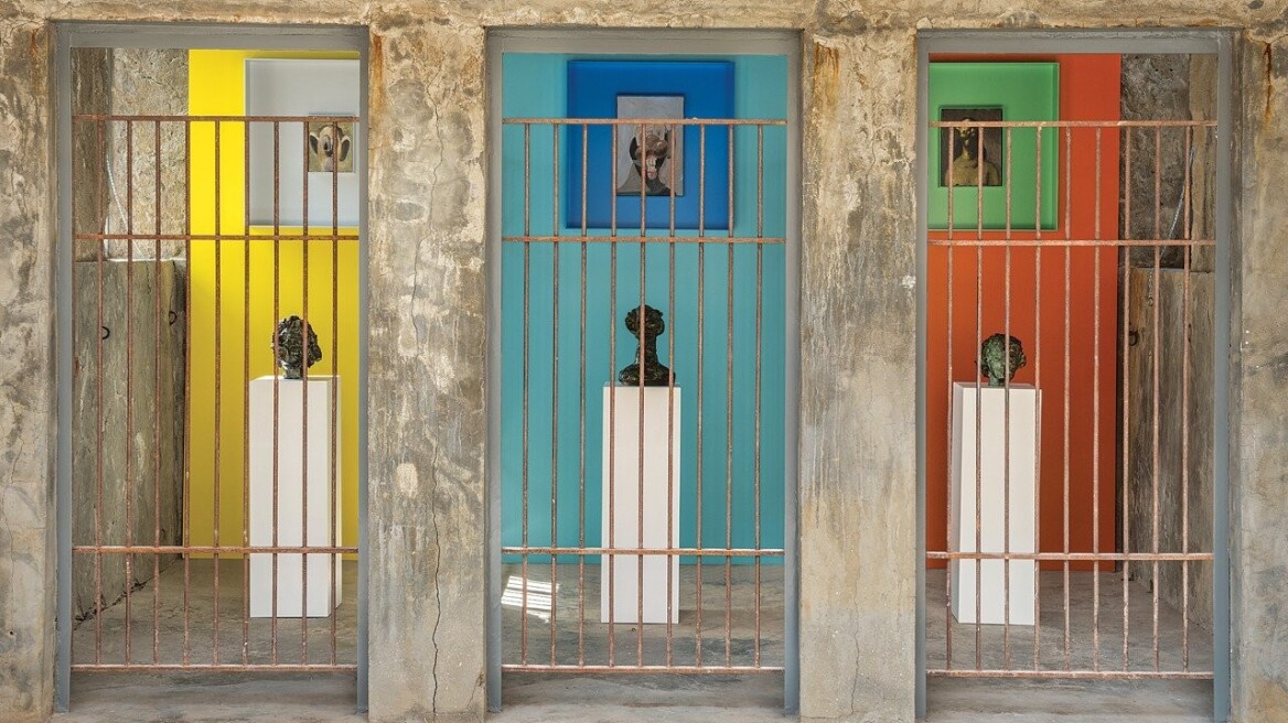 Ύδρα: Η φυλακή της ανθρώπινης ψυχής μέσα από μια έκθεση με έργα του George Condo