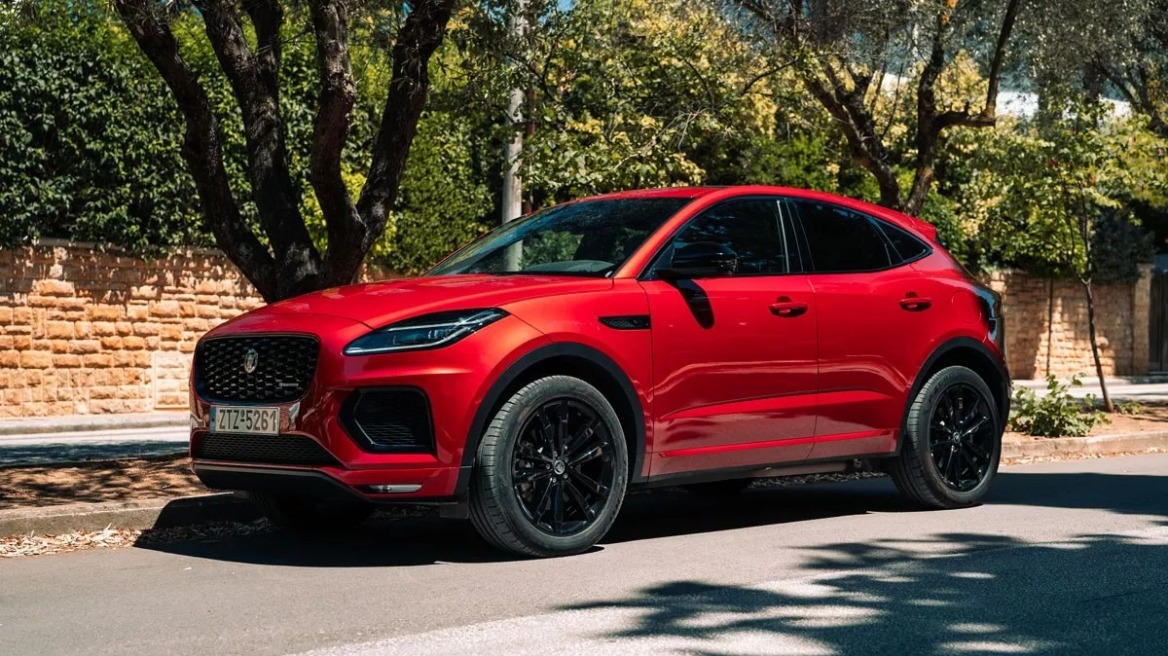 Η Jaguar Land Rover την είδε... αλλιώς!