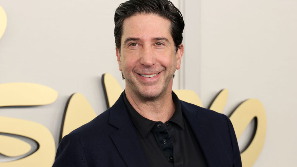 Πώς η οικογένεια του Ρος από τα Φιλαράκια έχει στην κατοχή της ένα πανάκριβο κόσμημα της Ελίζαμπεθ Τέιλορ