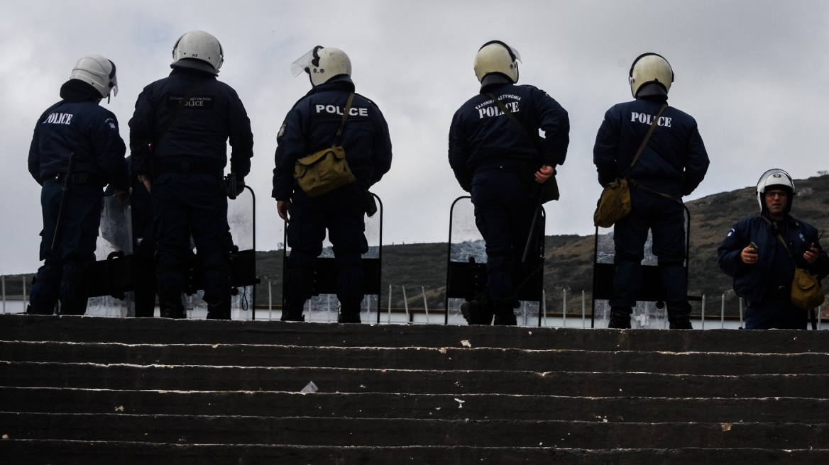 Επεισόδια με έναν τραυματία από μαχαίρι  μετά τον αγώνα Κορωπί-Αχαρναϊκός για την Α΄ ΕΠΣΑΝΑ