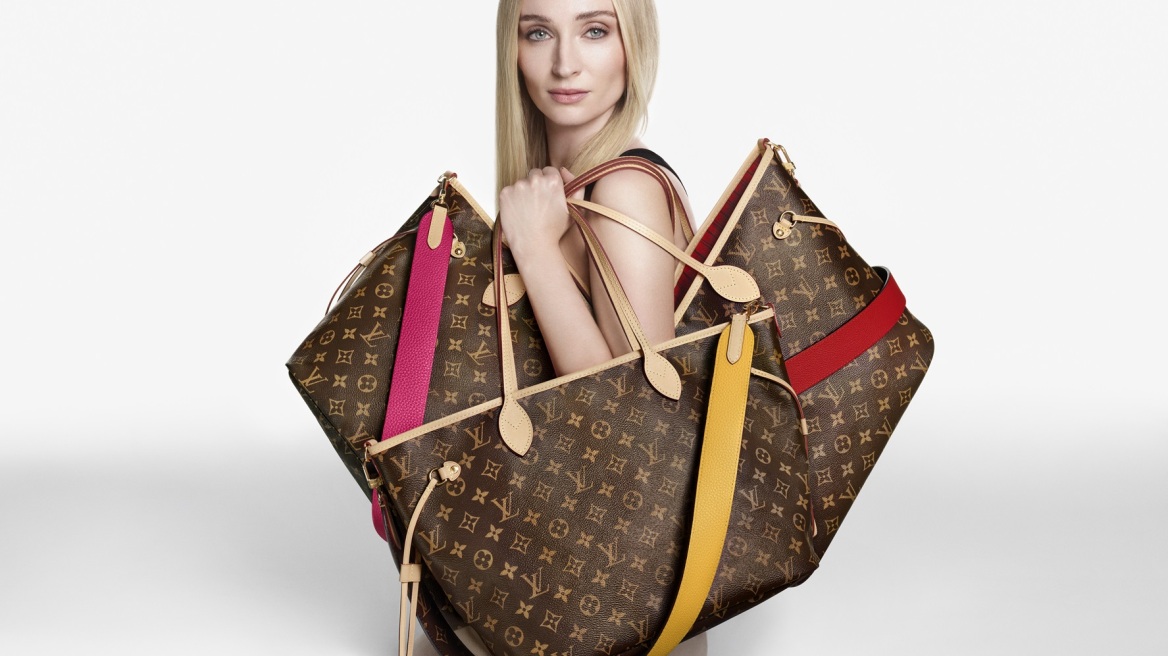 Neverfull Inside Out: H Louis Vuitton επανακυκλοφορεί μια από τις πιο εμβληματικές τσάντες της
