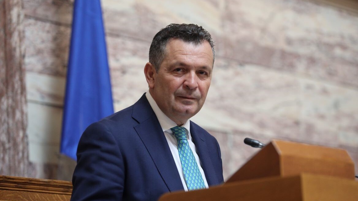 Μπουκώρος: Σε αργία οι εμπλεκόμενοι στο κύκλωμα διαφθοράς σε κτηματολογικά γραφεία