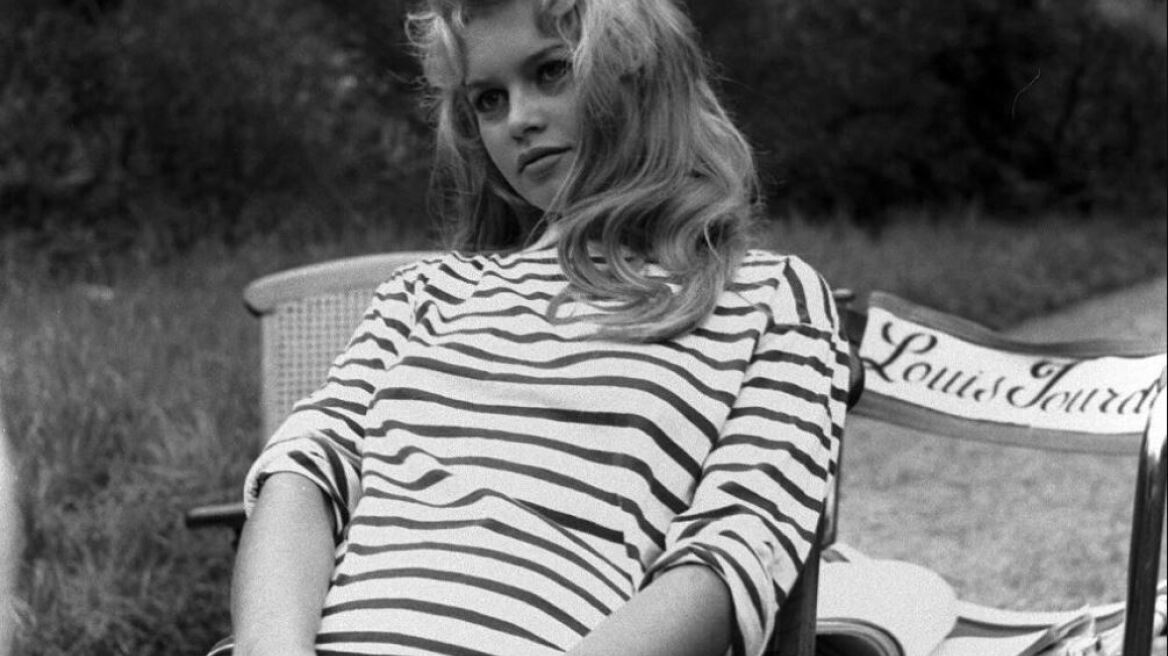 Μπριζίτ Μπαρντό: Τα διαχρονικά ρούχα και αξεσουάρ που διαμόρφωσαν το στυλ της