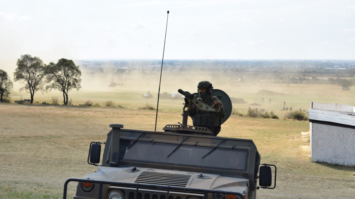 Κάθειρξη 14 ετών σε Βρετανό πρώην στρατιώτη που παρέδιδε απόρρητες πληροφορίες στο Ιράν 
