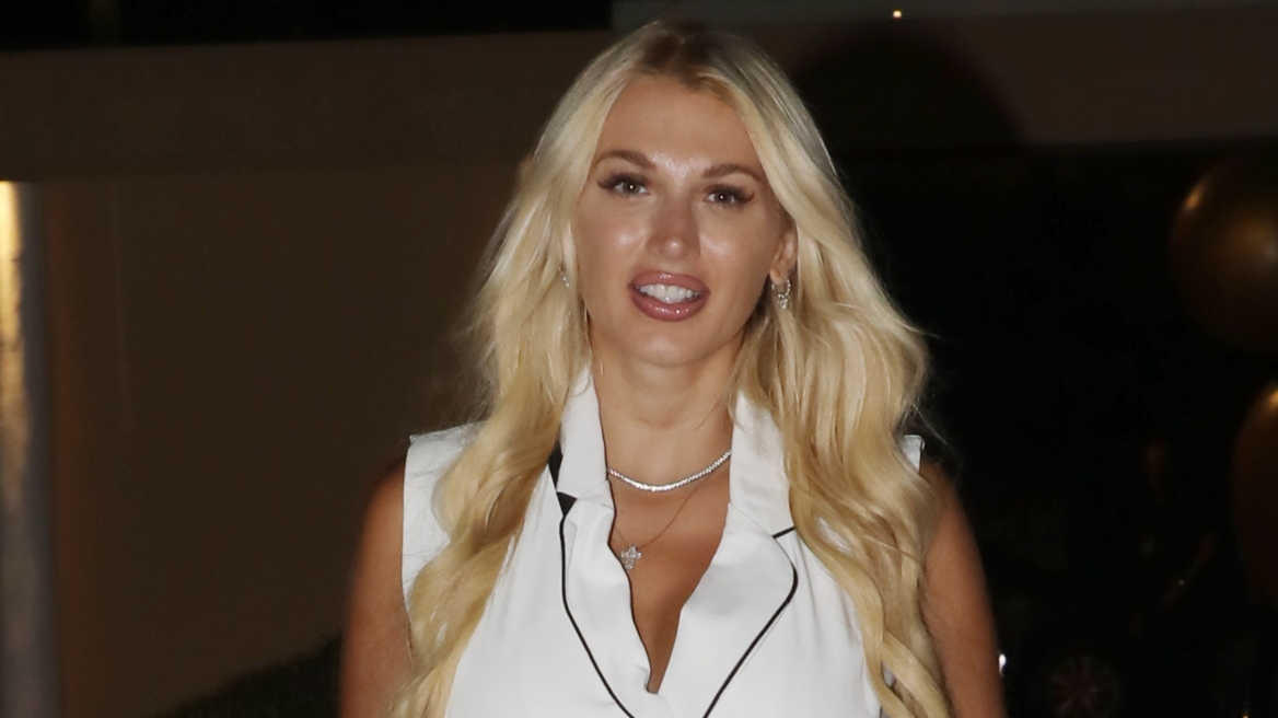 Κωνσταντίνα Σπυροπούλου: Δέχτηκα τηλεφώνημα για εκπομπή που είναι τώρα στον αέρα με άλλη παρουσιάστρια