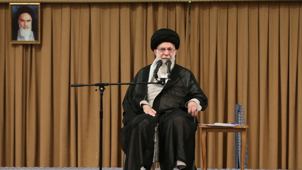 Μήνυμα του Χαμενεΐ μετά την επίθεση του Τελ Αβίβ: Το Ιράν θα πρέπει να επιδείξει τη δύναμή του στο Ισραήλ