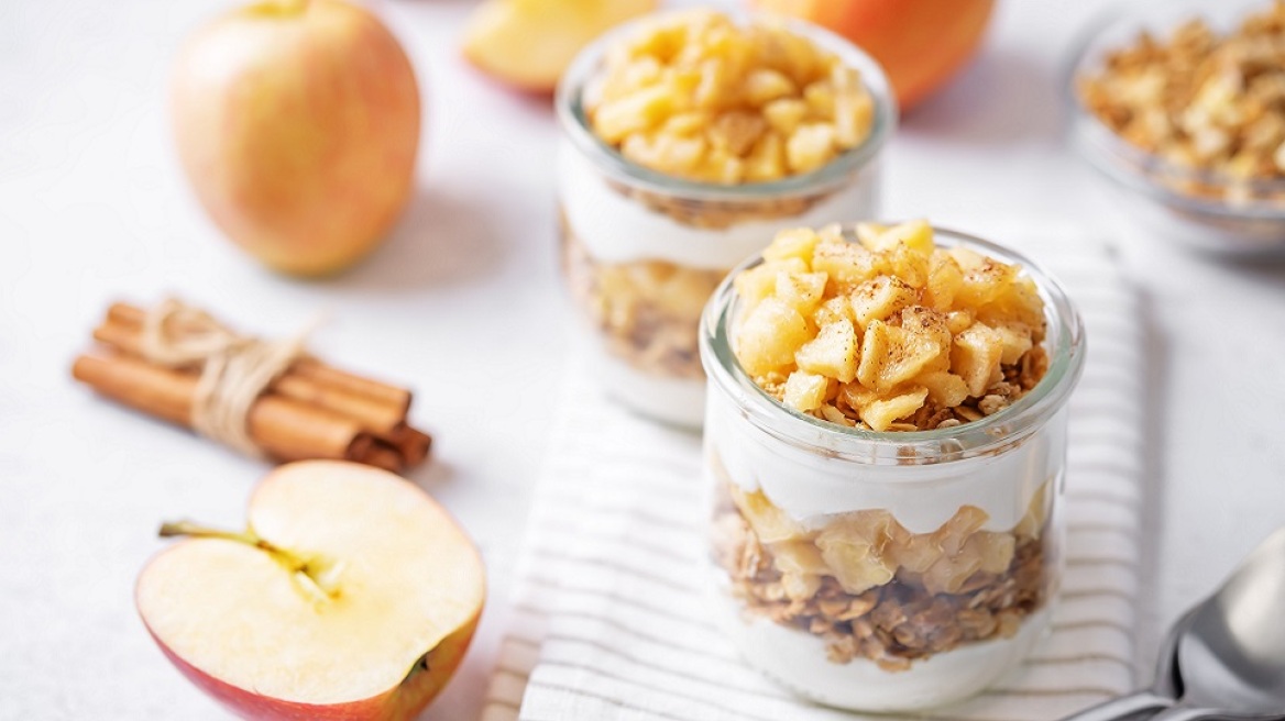 Πώς να δώσετε γλυκά αλλά θρεπτικά σνακ στα παιδιά σας