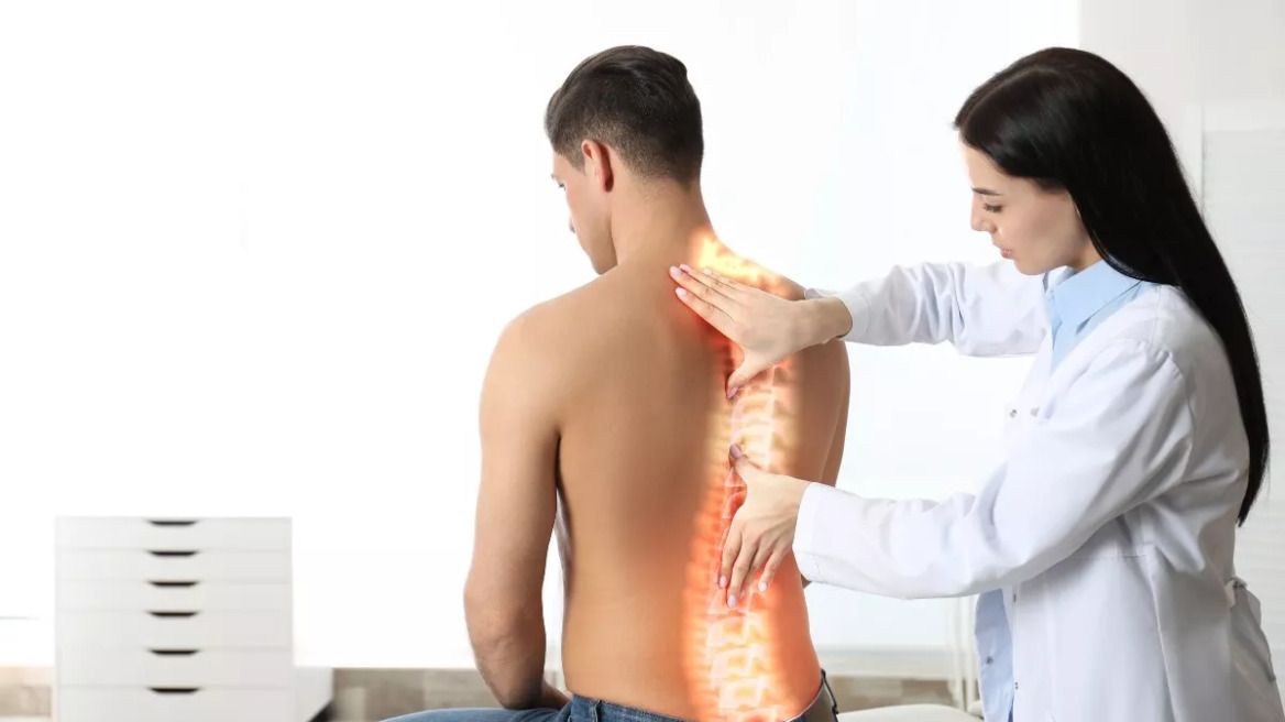 Γιατί δε θα πρέπει να προκαλεί φόβο ένα χειρουργείο στη σπονδυλική στήλη