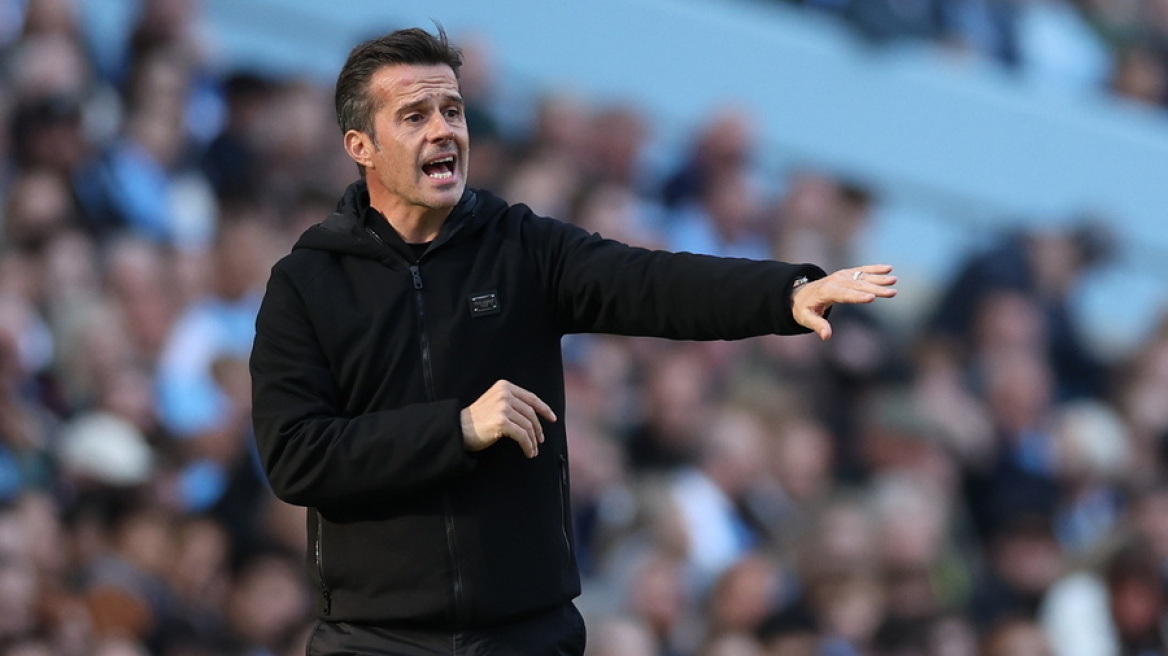 Μάρκο Σίλβα: Στάθηκε δίπλα σε παλαίμαχη της Φούλαμ που κατήγγειλε σεξουαλική επίθεση από τον πρώην ιδιοκτήτη του συλλόγου