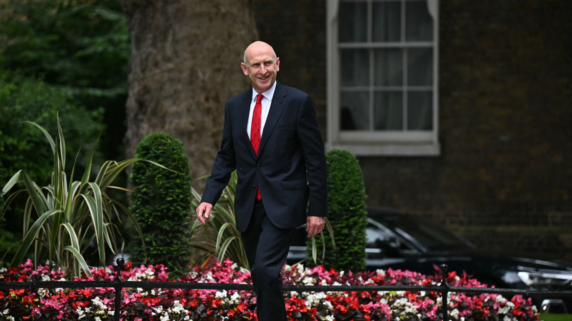 ΥΠΕΞ Βρετανίας: Δεσμευόμαστε για παροχή βοήθειας ύψους 35 δισ. δολαρίων στην Ουκρανία