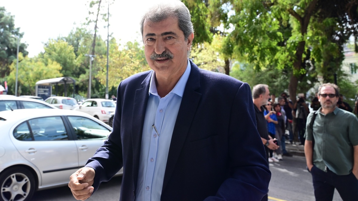Ο Πολάκης ζήτησε για 6η φορά αναβολή στη δίκη για συκοφαντική δυσφήμιση σε βάρος του Σταμάτη Πουλή - Η έδρα απέρριψε το αίτημά του