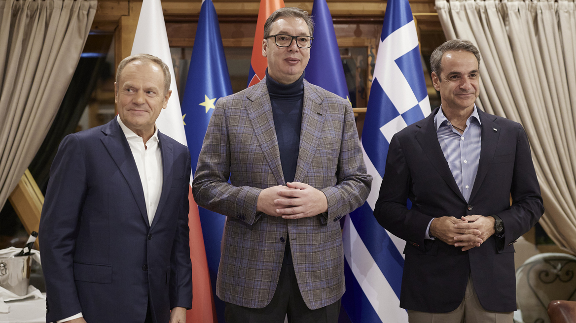 Δείπνο Μητσοτάκη-Βούτσιτς στο Βελιγράδι: Σταθερή η στήριξη της Ελλάδας στην ευρωπαϊκή προοπτική της Σερβίας 