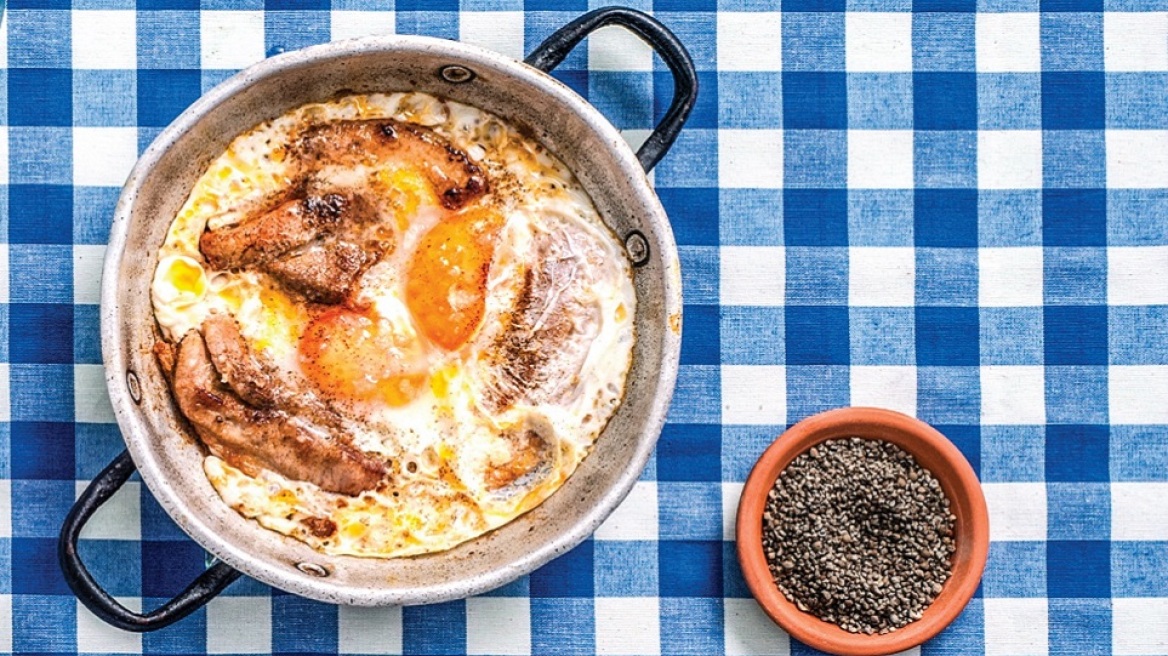 Τηγανητό αυγό, αγάπη μου: 15 συνταγές που τους ταιριάζει