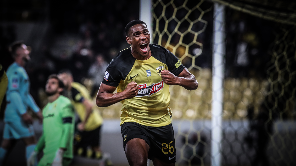 Το «ESPN» αποθέωσε τον Μαρσιάλ: «Στην ΑΕΚ βρίσκει ξανά τον εαυτό του»