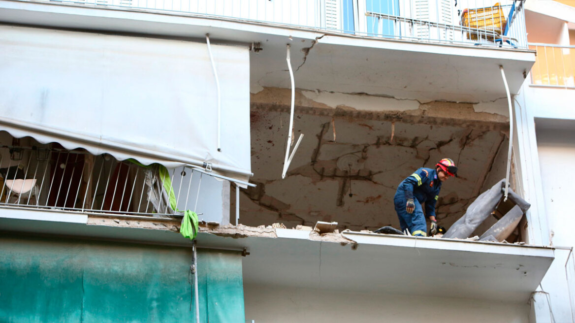 Αμπελόκηποι: Σύλληψη 31χρονου από την Αντιτρομοκρατική για την έκρηξη στο διαμέρισμα