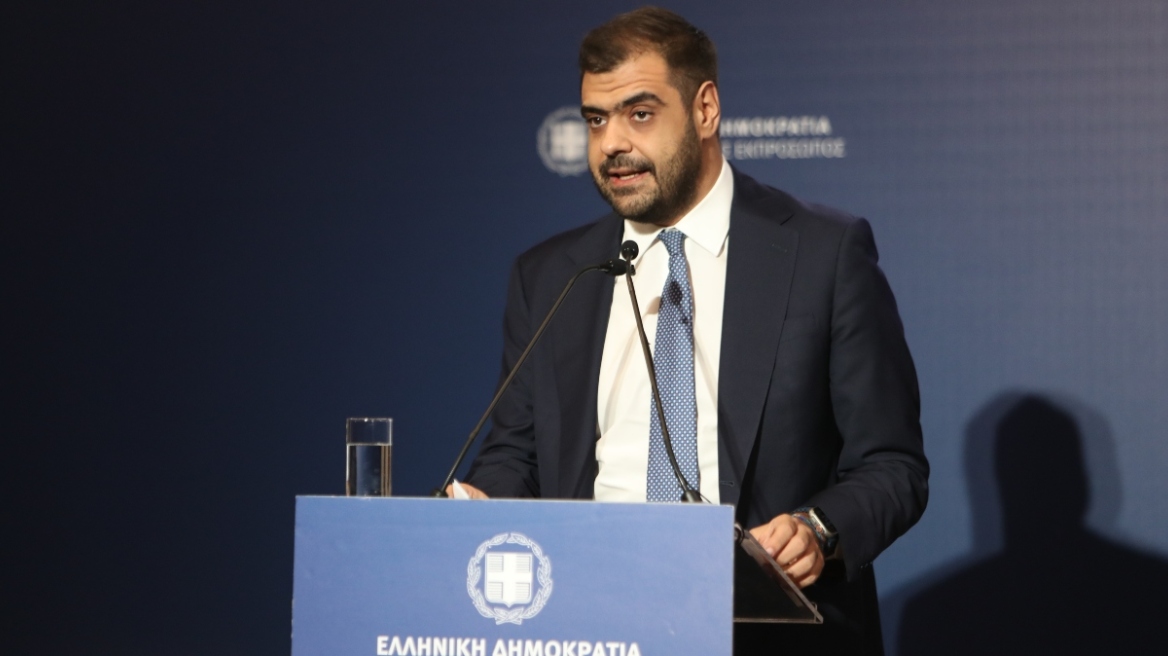 Μαρινάκης: Μειώθηκε στο 8,7% η ανεργία